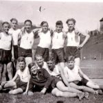 085 Fußballer in Schapbach mit Willi Rauber aus Oberwolfach um 1938